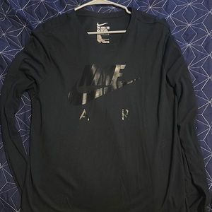 Nike Air long sleeve shirt Medium Mens